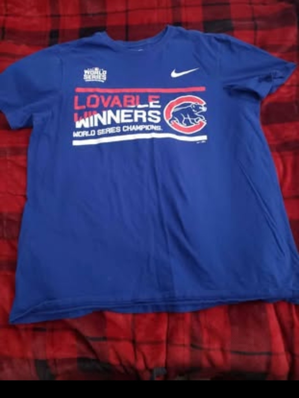 #041- Nike Mens Royal Blue Chicago Cubs "Lovable Winners" Graphic Tee